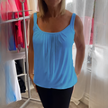 Blau